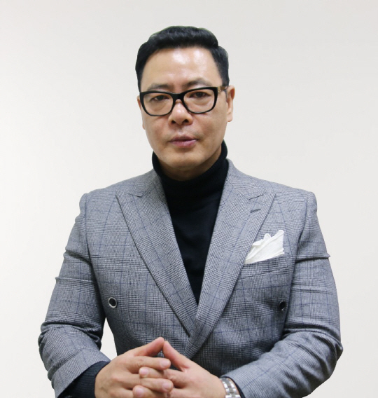 [칼럼] 2018년 최저임금 인상, ‘프랜차이즈’ 변해야 산다