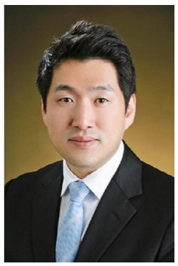 한동욱 교수