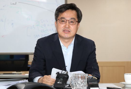 김동연