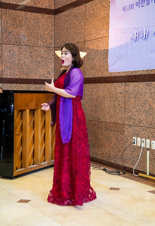 강진경