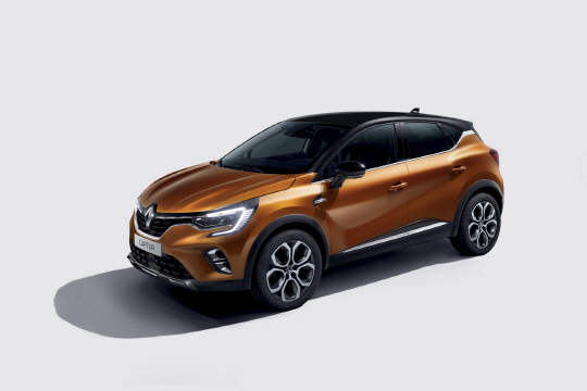 2_르노 캡처(Renault CAPTUR)