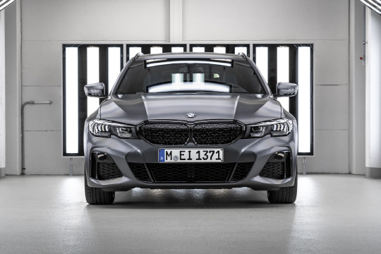 사진1-BMW 코리아,  출시
