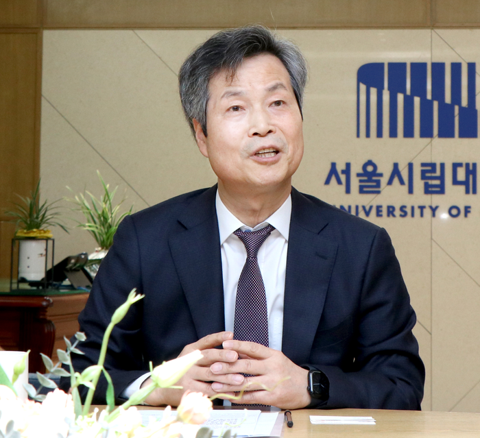 원용걸 한국국제경제학회장(서울시립대 총장)