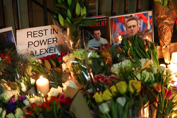 RUSSIA-NAVALNY/BRITAIN-PROTESTS