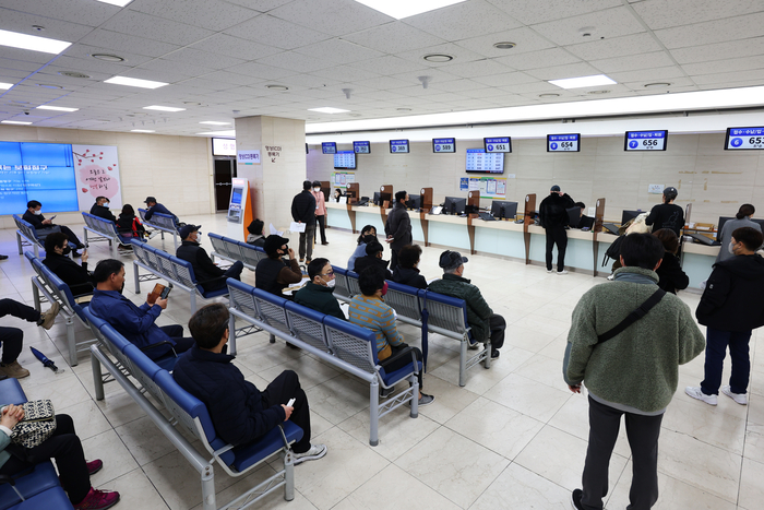 전공의 집단 사직 확산 우려
