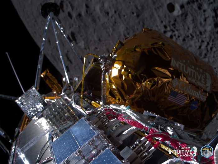 SPACE-EXPLORATION/MOON