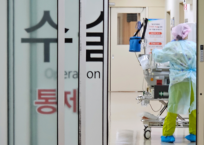오늘부터 간호사도 진료행위 본격 투입