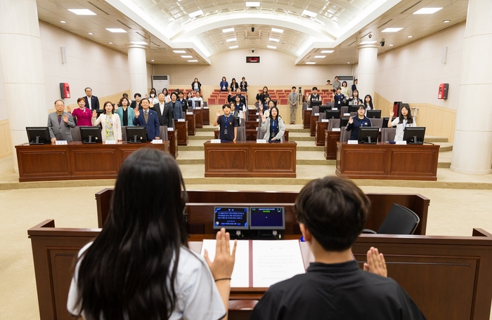 안산청소년의회 23일 의원 선서