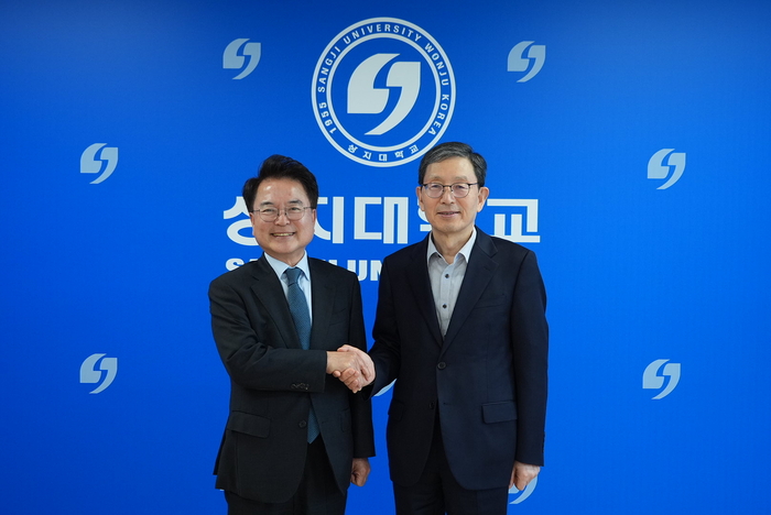 육동한 춘천시장, 상지대 방문