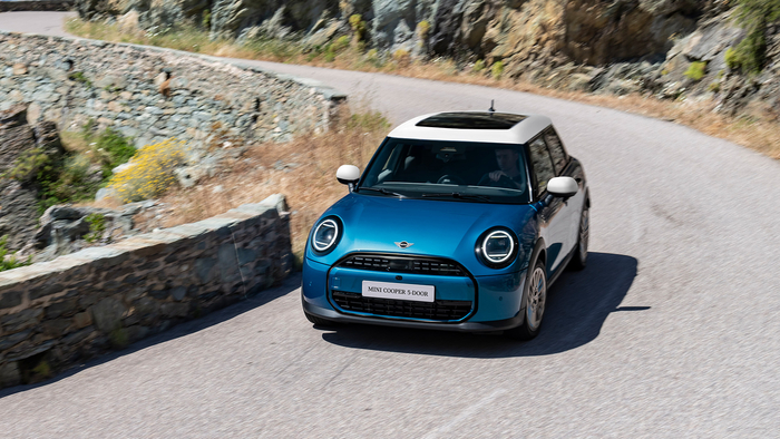 BMW 뉴 MINI 쿠퍼 C 5-도어