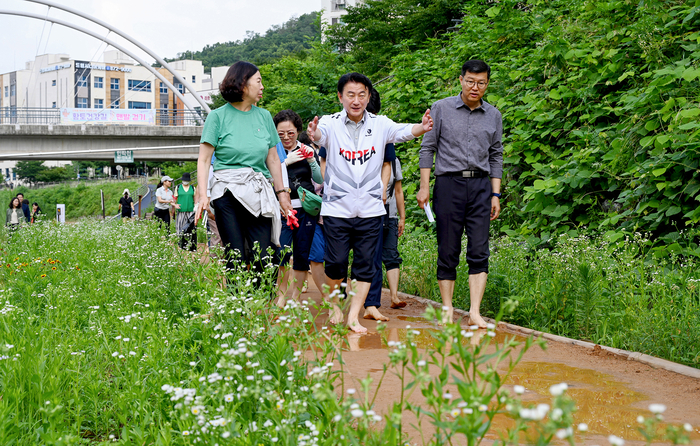 의정부시 민락천 황톳길 걷기 행사