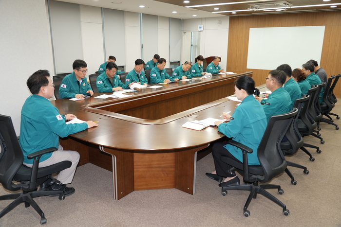 육동한 춘천시장 비상대책회의를 주재