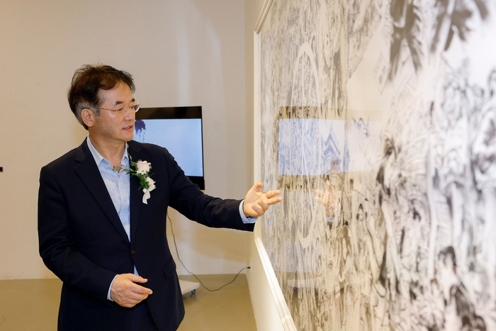 이동환 고양특례시장 2일 광복 80주년 기념 특별기획전 '빛의 회복, 고봉에서 덕양까지' 개막식 주재