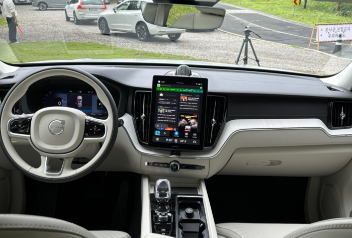볼보 XC60