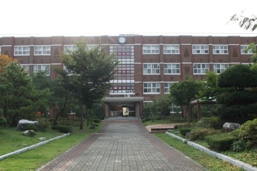 양주시 소재 남문중학교 전경