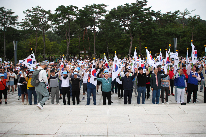 주광덕 남양주시장 15일 제29회 평화통일 기원 시민 걷기대회 동참