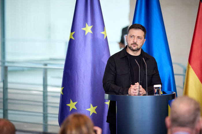 Ukrainian President Zelenskyy Meets German Chancellor Merz in Berlin