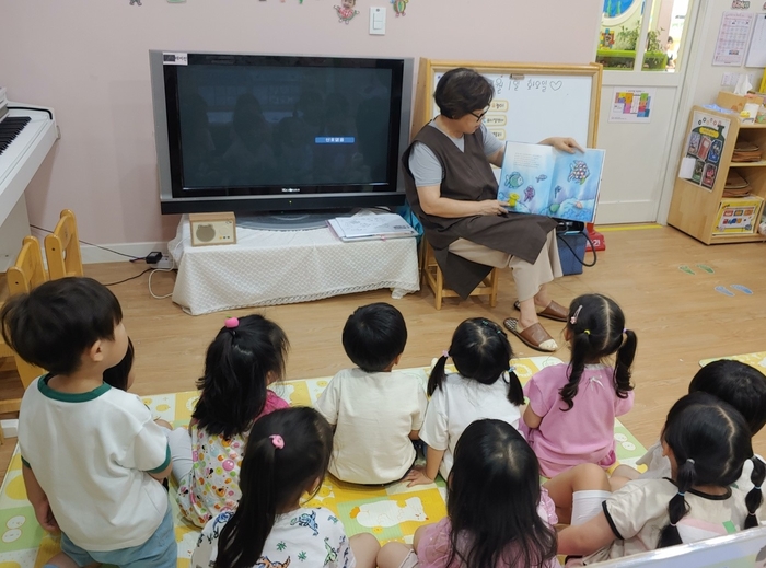양평군 은빛독서나눔 현장