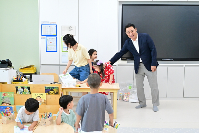 백영현 포천시장 18일 안산원곡초등학교 벤치마킹 실시