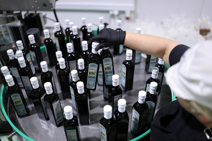 USA-TRUMP-TARIFFS/GREECE OLIVE OIL