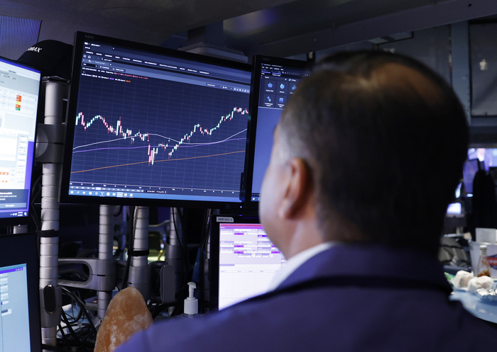 WSTREET NYSE
