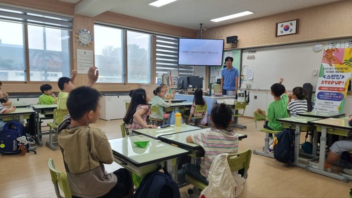 원주 특화자원기반 문화예술교육 커리큘럼 개발사업 '스텝 업'
