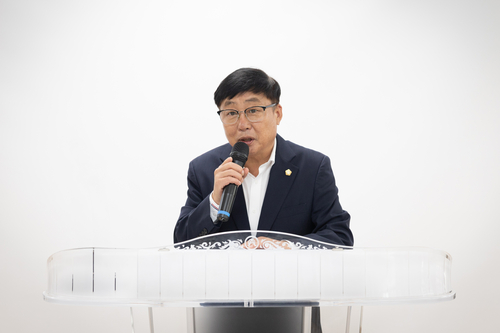 윤창철 양주시의회 의장 23일 정책포럼 '경기북부 방산혁신클러스터 유치' 개회사 발표