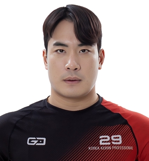 정윤혁 경륜선수 (29기, A1)