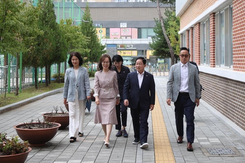 남양주시 26일 남양주다산중학교에서 '교육가족 정담회' 개최
