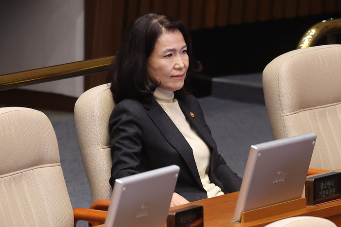 무제한토론 지켜보는 이진숙 방송통신위원장
