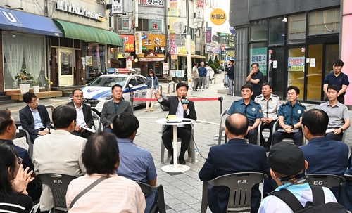 조용익 부천시장 9월29일 부천역 피노키오 광장에서 '틈만나면, 현장속으로' 운영