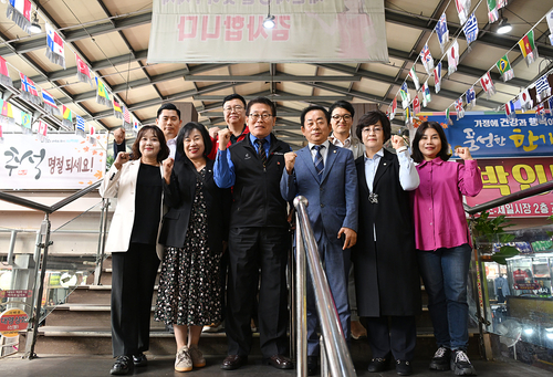 의정부시의회 1일 의정부제일시장 들러 상인 고충 청취