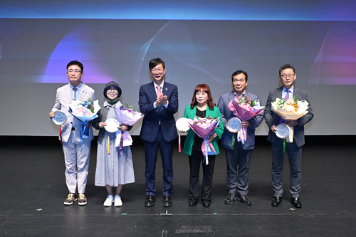 안산시 2일 2025년 제40회 안산시민의날 기념식 개최