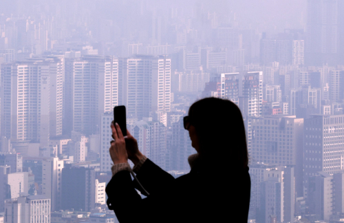 한은 “GDP 대비 가계부채비율 하락”...현장선 “가계빚 안심 일러”