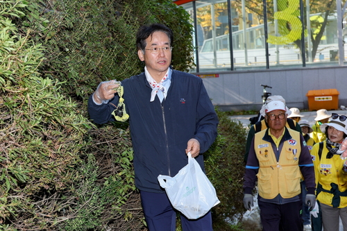 이동환 고양특례시장 1일 '지구를 살리자' 적십자회원 걷기대회 동참