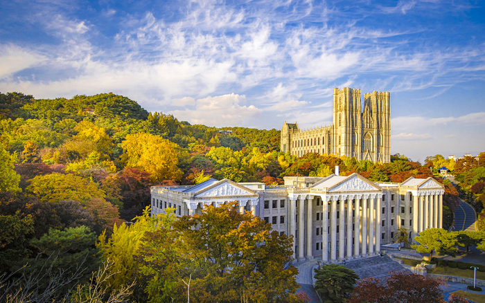 ▲ 경희사이버대는 일반대학원 신설을 통해 온라인 고등 교육의 새로운 지평을 열어간다. (사진=경희사이버대)