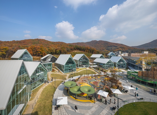 의왕시 2025년 제1회 건축문화상 대상 수상작- 롯데쇼핑 ㈜프리미엄아울렛 의왕점