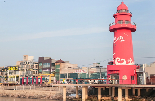 시흥시 오이도 빨강등대