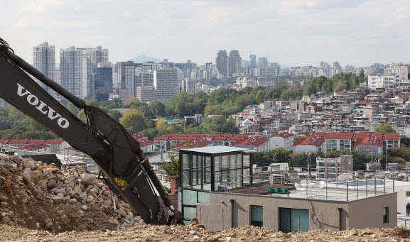 서울 용산구 한 재개발 사업 공사현장