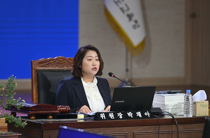 경북도의회 교육위원회, 도교육청 행정사무감사 착수