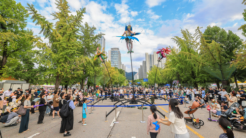 2025년 열린 과천공연예술축제 공연 현장