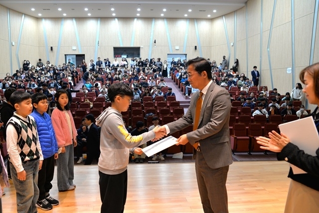 익산교육지원청, 영재교육원 146명 수료