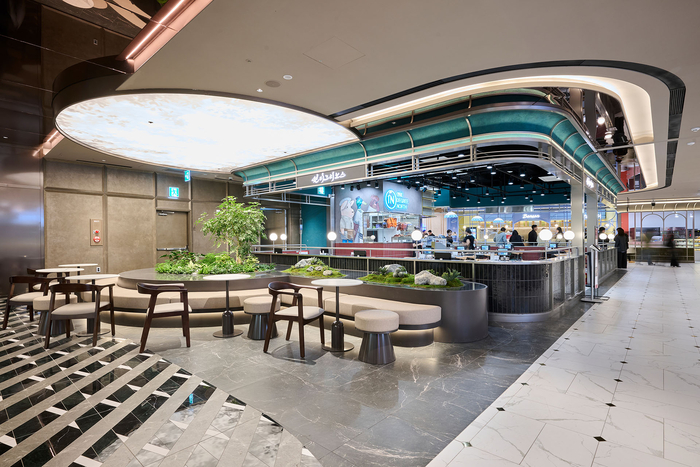 서울 종로구 그랑서울에서 신세계프라퍼티가 위탁 운영하는 F＆B 특화 '스타필드 애비뉴 그랑서울' 내부 전경. 사진=신세계프라퍼티