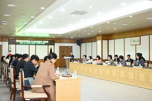 의정부시의회 행정복지위원회-의정부도시교육재단 13일 간담회 개최
