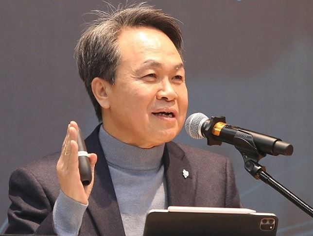 진옥동 신한금융지주 회장.