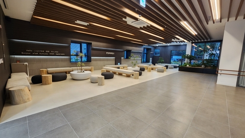 포천시 '더 큰 행복 포천시가족센터' 로비