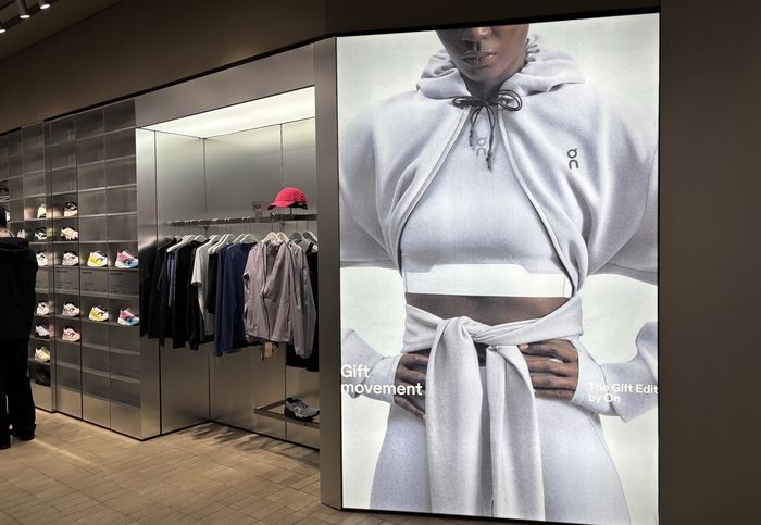 지난 7일 현대백화점이 서울 영등포구 더현대 서울 3층에 개장한 '온러닝(ON)' 단독 매장 전경. 사진=현대백화점그룹