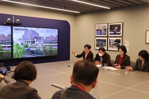 김포시 대표단 런던 영국문화원 본부 빙문