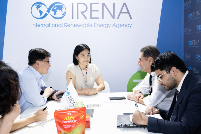 김성환 장관, 국제재생에너지기구 사무총장과 면담