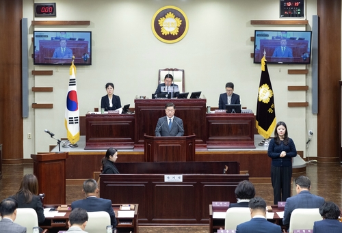 박승원 광명시장 19일 제297회 광명시의회 제2차 정례회에서 시정연설 발표